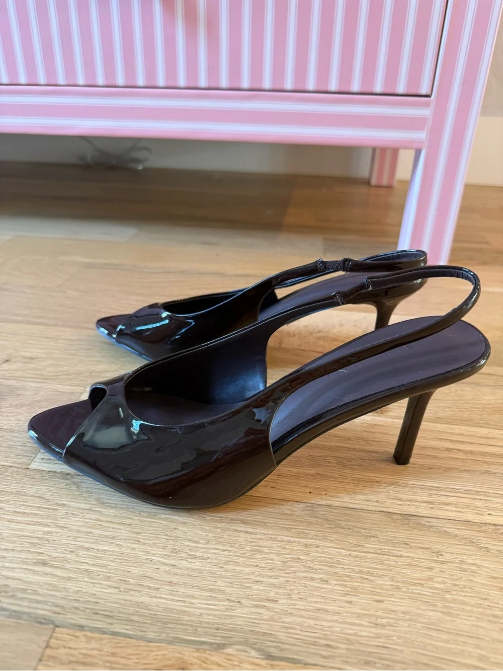NWT Billini Milena Peep Toe Slingback Heels Size 8
